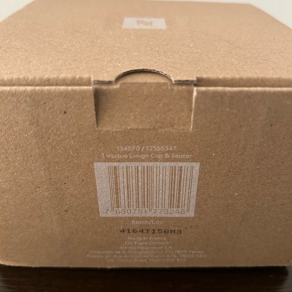 2x Nespresso Vertuo Lungo Cup & Saucer - Picture 3 of 5